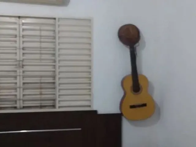 Imagem 2: Vendo Agio Casa Esquina Eduardo Costa