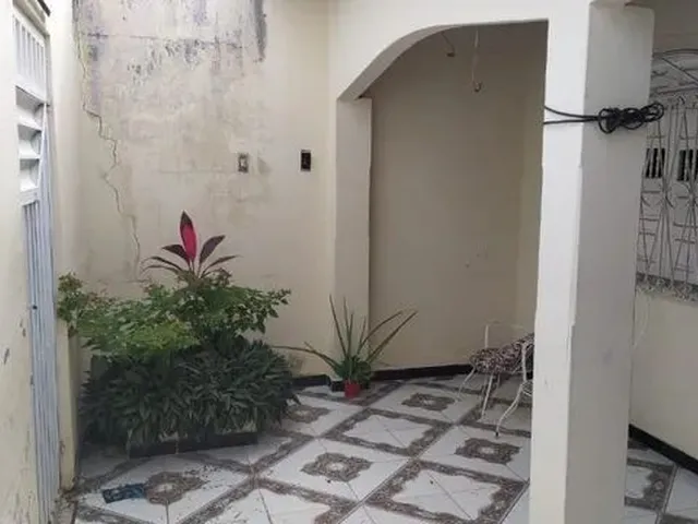 Imagem 5: Casa Grande com 3/4, 1 Suíte, Poço Verde-Se