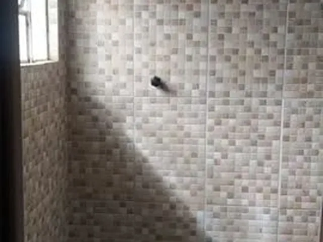 Imagem 8: Casa Grande com 3/4, 1 Suíte, Poço Verde-Se