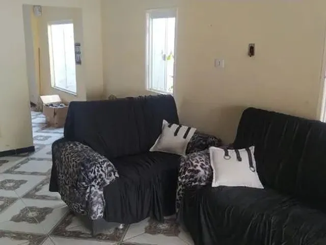 Imagem 4: Casa Grande com 3/4, 1 Suíte, Poço Verde-Se