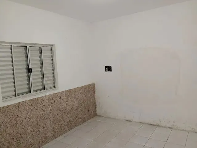 Imagem 2: Aluga Se 3 Comodos com Garagem