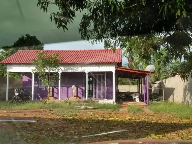 Imagem: Alugo Casa com 2 Quartos na Rua Rio Grande