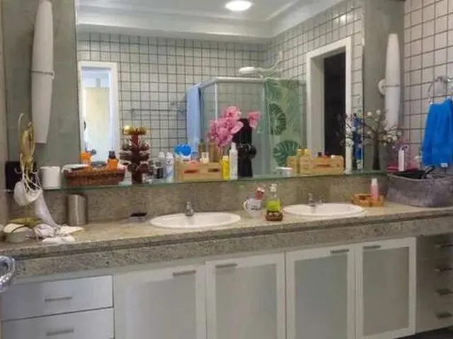 Imagem 10: Alugo Apartamento 240M² 4 Quartos, 3 Suites 2 Vagas Mobiliado