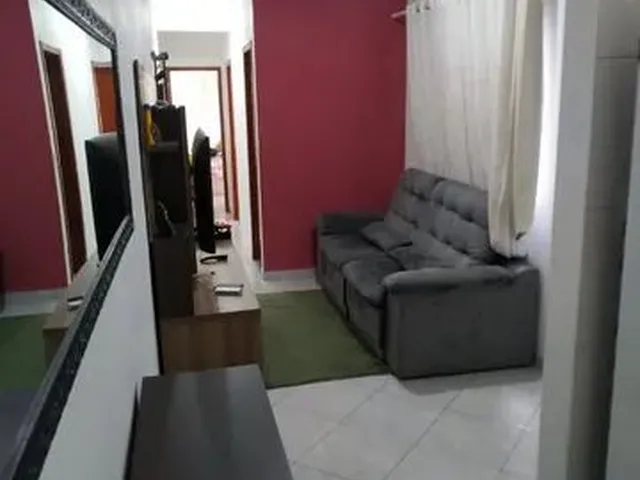 Imagem: O apartamento possui 2 Dormitórios, 1 Suíte, 2 Banheiros,