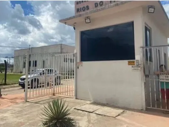 Imagem 1: Casa em Condomínio Fechado