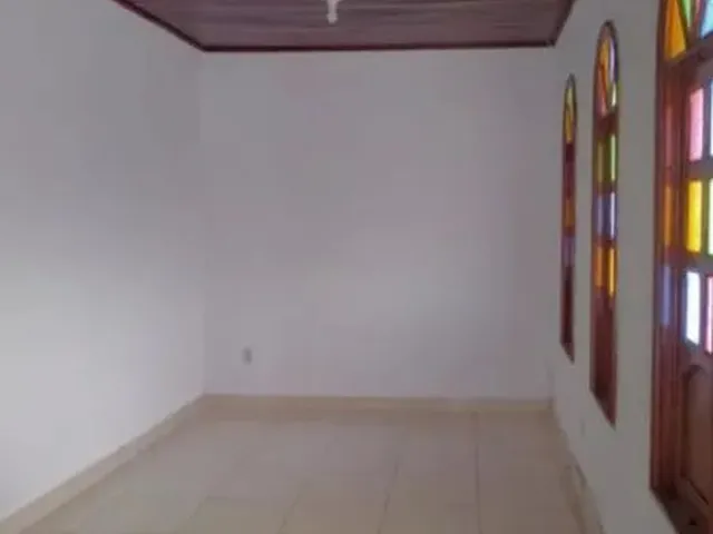 Imagem: Casa para Aluguel com 4 Quartos com 2 Suítes