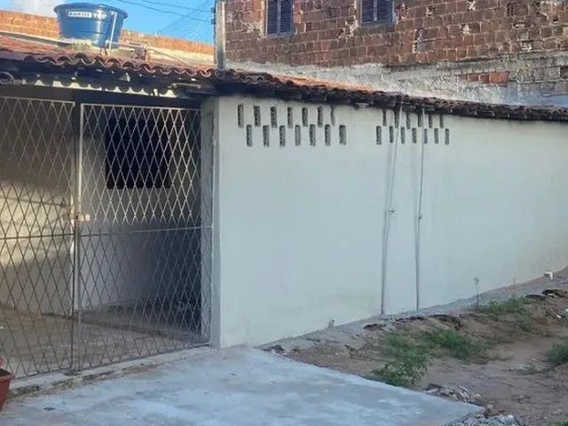 Imagem: Casa Igapó 2Q,Cz,Wc, Sala, 2Wc(Suíte)