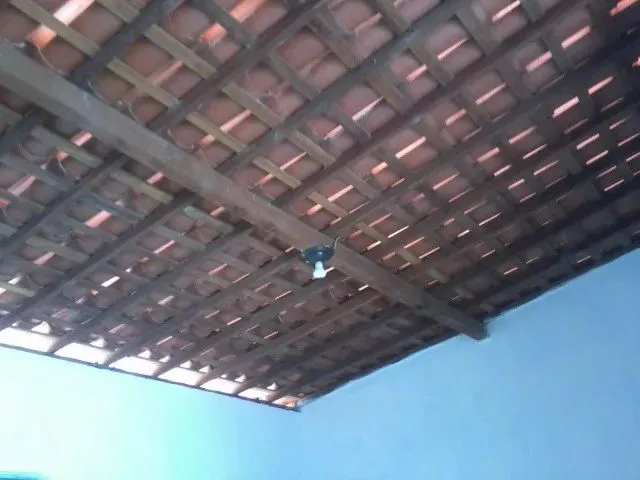 Imagem 4: Casa Igapó 2Q,Cz,Wc, Sala, 2Wc(Suíte), A. Serv, Garagem Coberta e Quintal Amplo