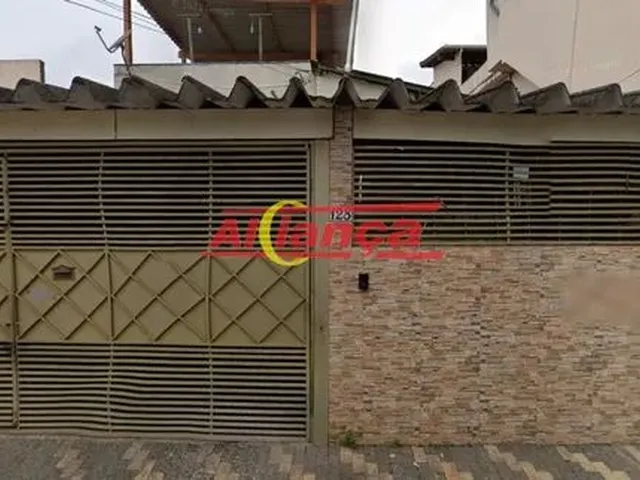 Imagem: A casa possui 2 Dormitórios, 1 Banheiro, 1 Vaga na