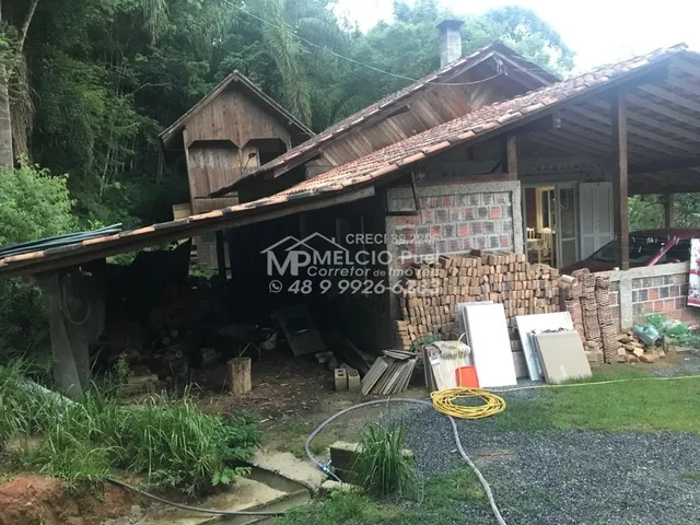 Imagem 2: Ótimo Sítio a Venda em Pinheral Sc. com 40.000M². Propriedade Equipada para Criação de Animais