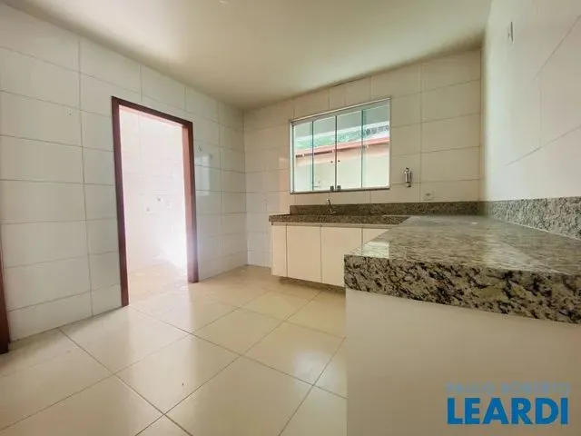 Imagem 14: Sobrado - Cândida Ferreira - Mg