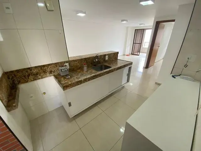 Imagem 3: Apartamento com 2 Dormitórios para Alugar, 78 M² por R$ 2.531,84/Mês - Meireles