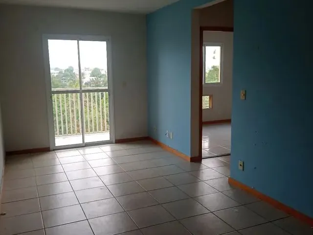 Imagem: O apartamento possui 2 Dormitórios, 1 Banheiro, 1 Vaga na