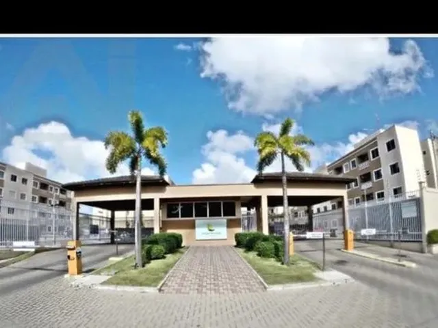 Imagem: O apartamento possui 2 Dormitórios, 1 Suíte, 2 Banheiros,