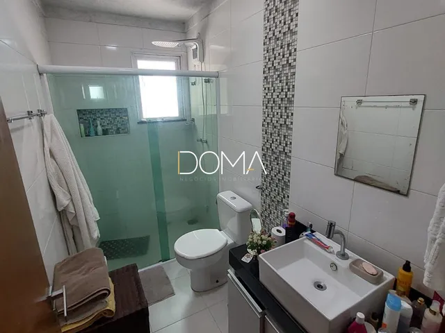 Imagem 7: Casa com fino acabamento no segundo andar (linear