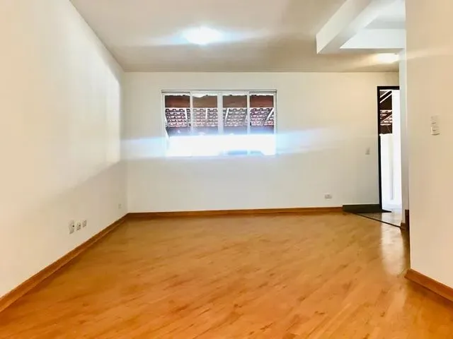 Imagem 2: Akg Imóveis Aluga Sobrado no Cajuru
