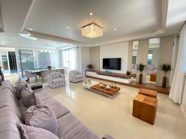 Imagem: Casa para Aluguel com 420 Metros Quadrados