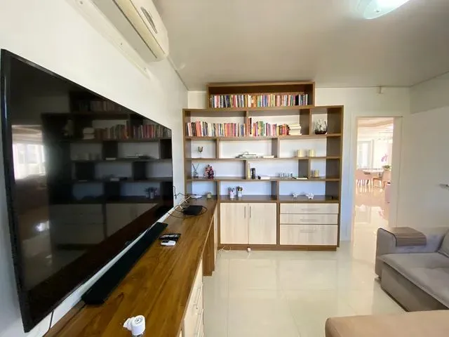 Imagem 12: Casa para Aluguel com 420 Metros Quadrados com 4 Quartos em Jurerê - Florianópolis - Sc