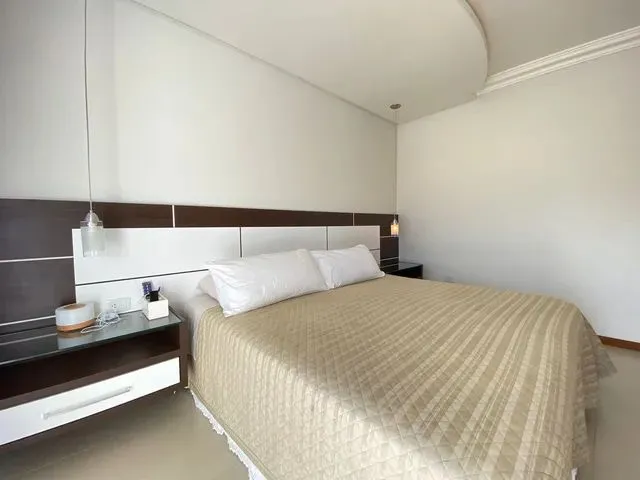 Imagem 16: Casa para Aluguel com 420 Metros Quadrados com 4 Quartos em Jurerê - Florianópolis - Sc