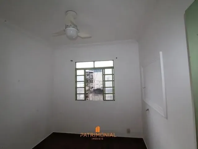 Imagem 5: Casa para Aluguel, 2 Quartos, 1 Vaga, Jardim dos Comerciários - Belo Horizonte/Mg