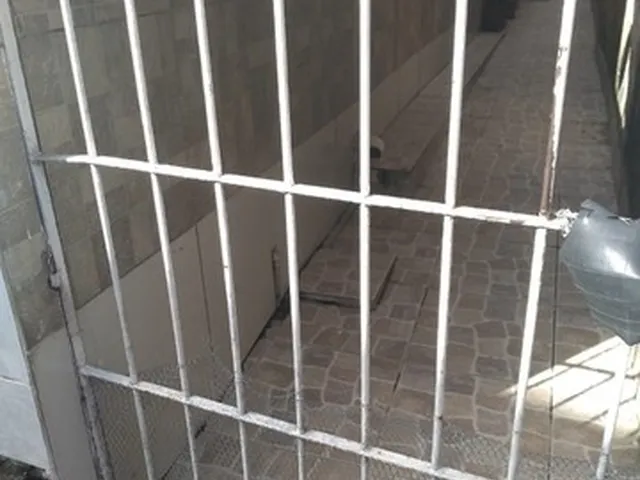 Imagem: Alugo Kitnet no Cordeiro