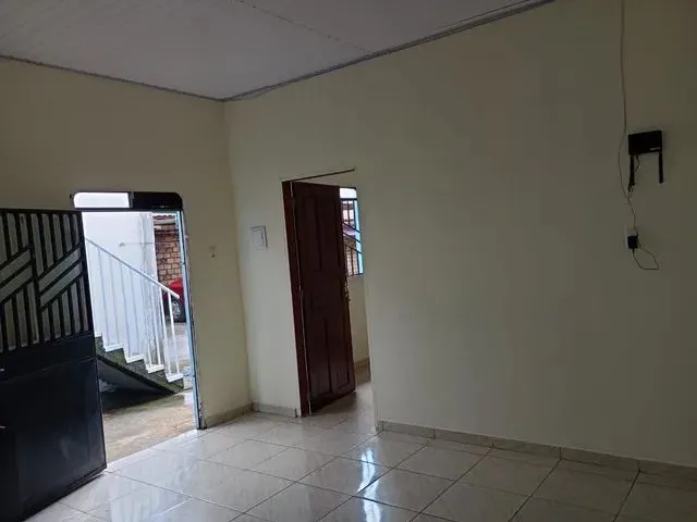 Imagem 2: Alugo Apartamento com Garagem