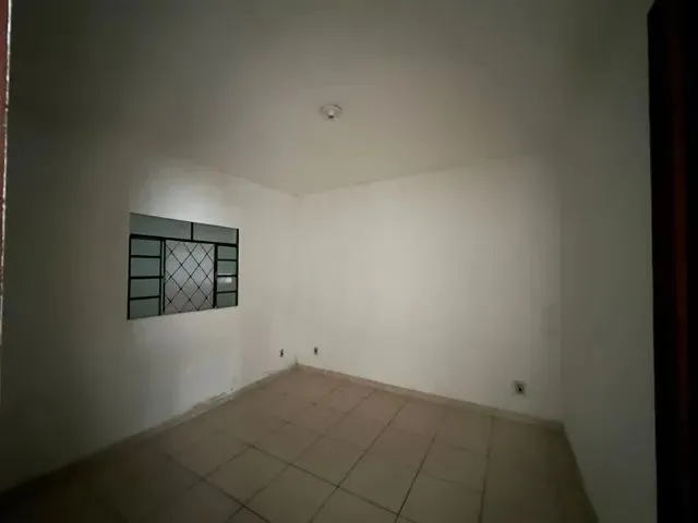 Imagem 4: Casa Germinada Não Tem Garagem