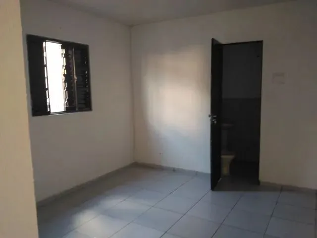 Imagem 4: Kitnet na Avenida Principal do Zé Pereira
