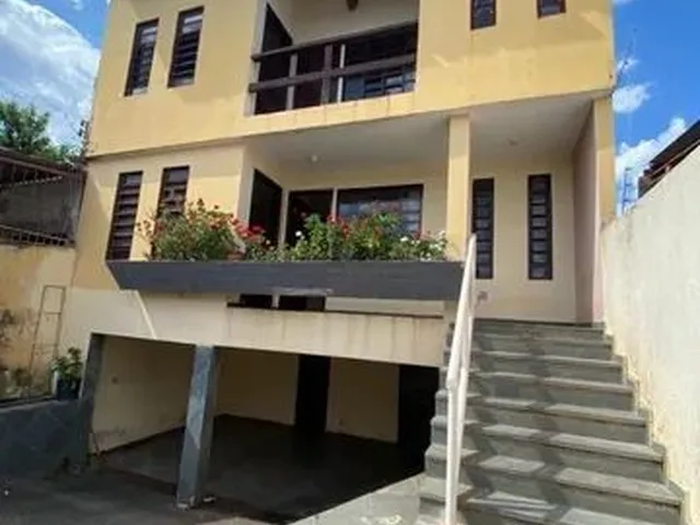 Imagem: Sobrado 4 Quartos Excelente!! Gama - Setor