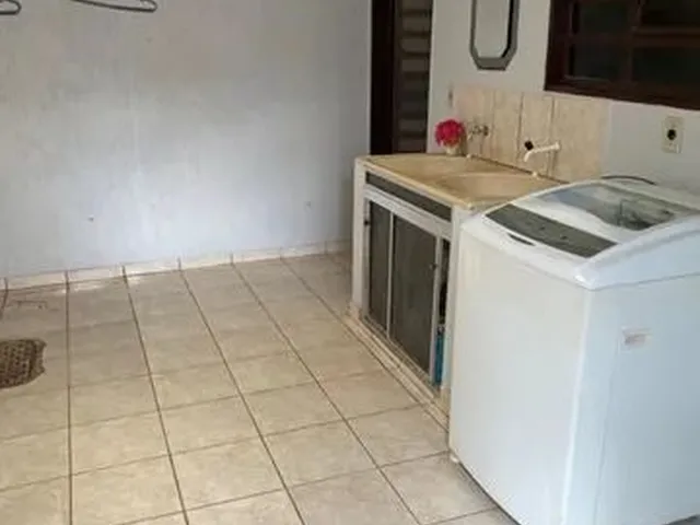 Imagem 3: Sobrado 4 Quartos Excelente!! Gama - Setor Leste