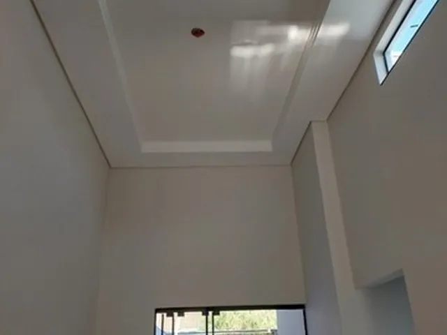 Imagem 10: Casa 3 Quartos Sendo1 Suíte, Pé Direito Alto, 75 M² Construção, Jd Ouro Verde 2