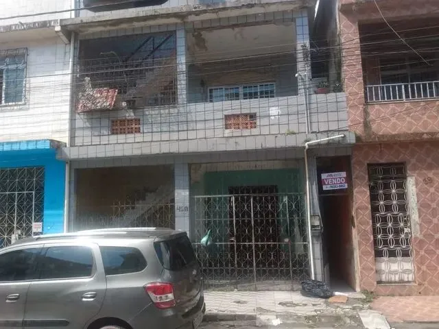 Imagem: Casa Triplex À Venda em Periperi