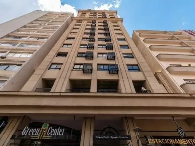 Imagem 4: Sala Comercia Mobilibiada no Centro de Curitiba