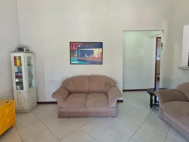 Imagem 8: Casa para Aluguel Tem 120 Metros Quadrados com 3 Quartos Sendo 1 Externo em Daniela - Flor