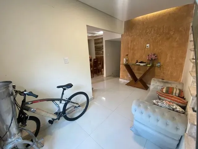 Imagem 16: Casa com 4 Dormitórios À Venda em Contagem