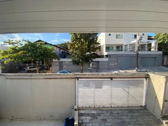Imagem 8: Casa com 4 Dormitórios À Venda em Contagem