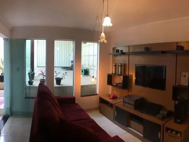 Imagem 5: Casa com 3 Dormitórios À Venda em Contagem