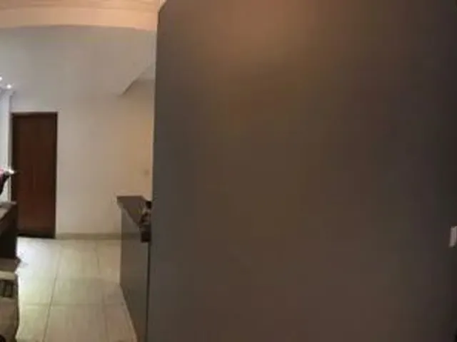 Imagem 2: Casa com 3 Dormitórios À Venda em Contagem