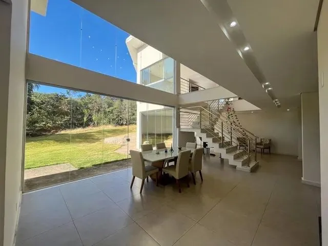 Imagem: Casa de Condomínio com 3 Dormitórios À