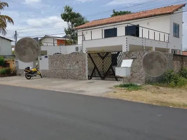 Imagem: Casa com 4 Quartos e Piscina - Caçari
