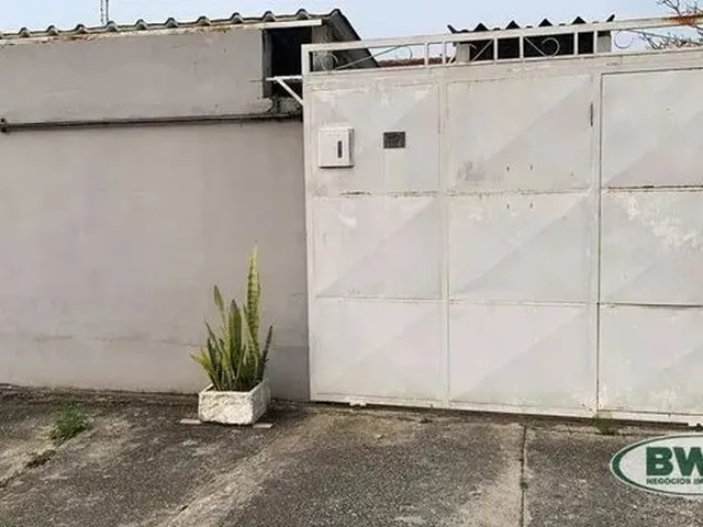 Imagem: Casa com 4 Dormitórios À Venda, 295 M²