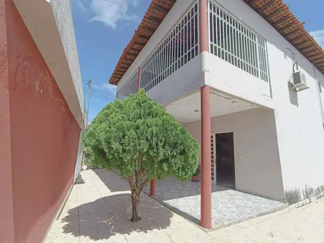 Imagem: Casa para Venda Possui 300 Metros Quadrados