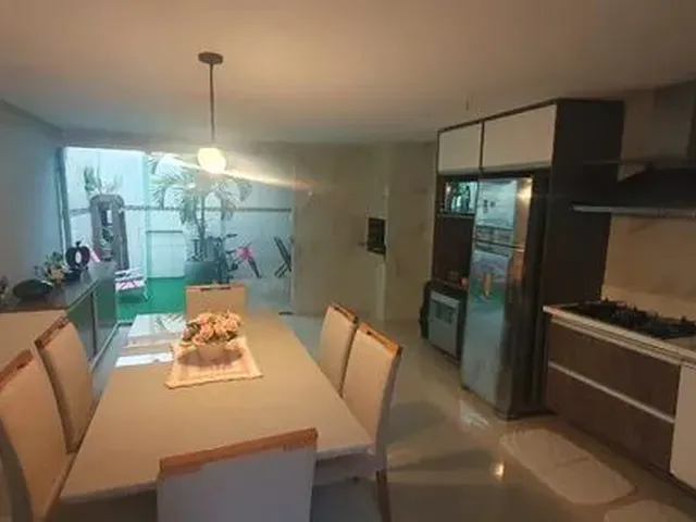 Imagem: Casa Confotável com 3/4 em Vila de Abrantes