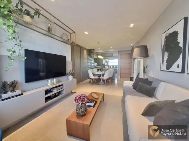 Imagem: Apartamento de 3 Quartos em Andar Alto