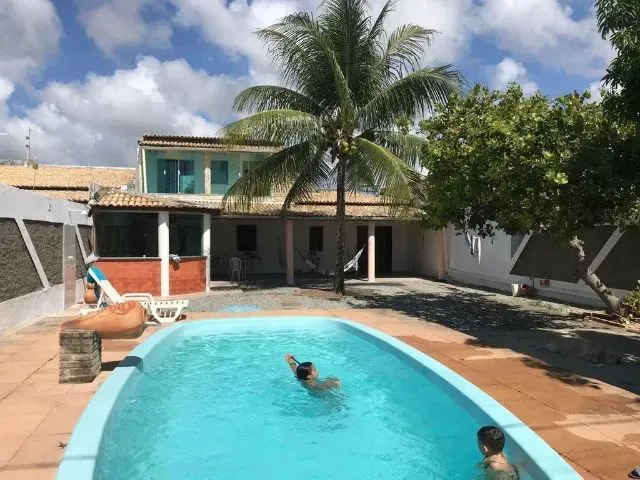 Imagem: Casa Duplex com Piscina no Robalo