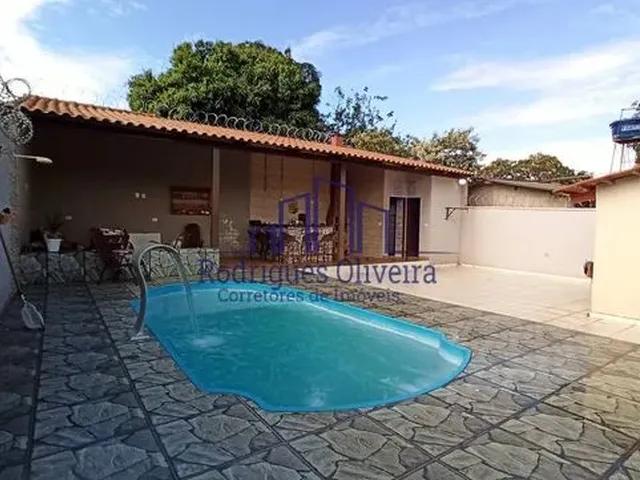 Imagem: Casa com Piscina no Jd. Helvécia 375M²