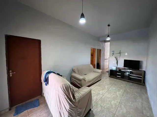 Imagem 2: Vendo Casa de 3 Quartos em Samambaia Sul na Laje.