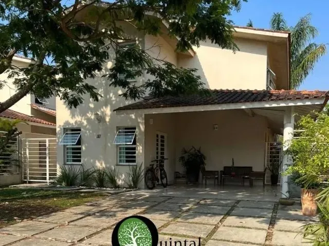 Imagem: Casa Duplex em Condomínio Novo Aleixo