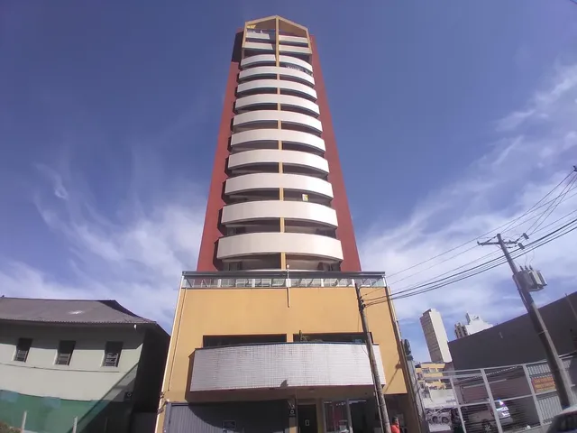Imagem: Apartamento À Venda no Centro de Curitiba