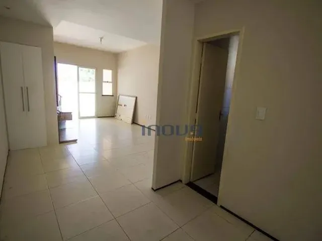 Imagem 4: Casa com 3 Dormitórios para Alugar, 100 M² por R$ 2.000,00/Mês - Maraponga